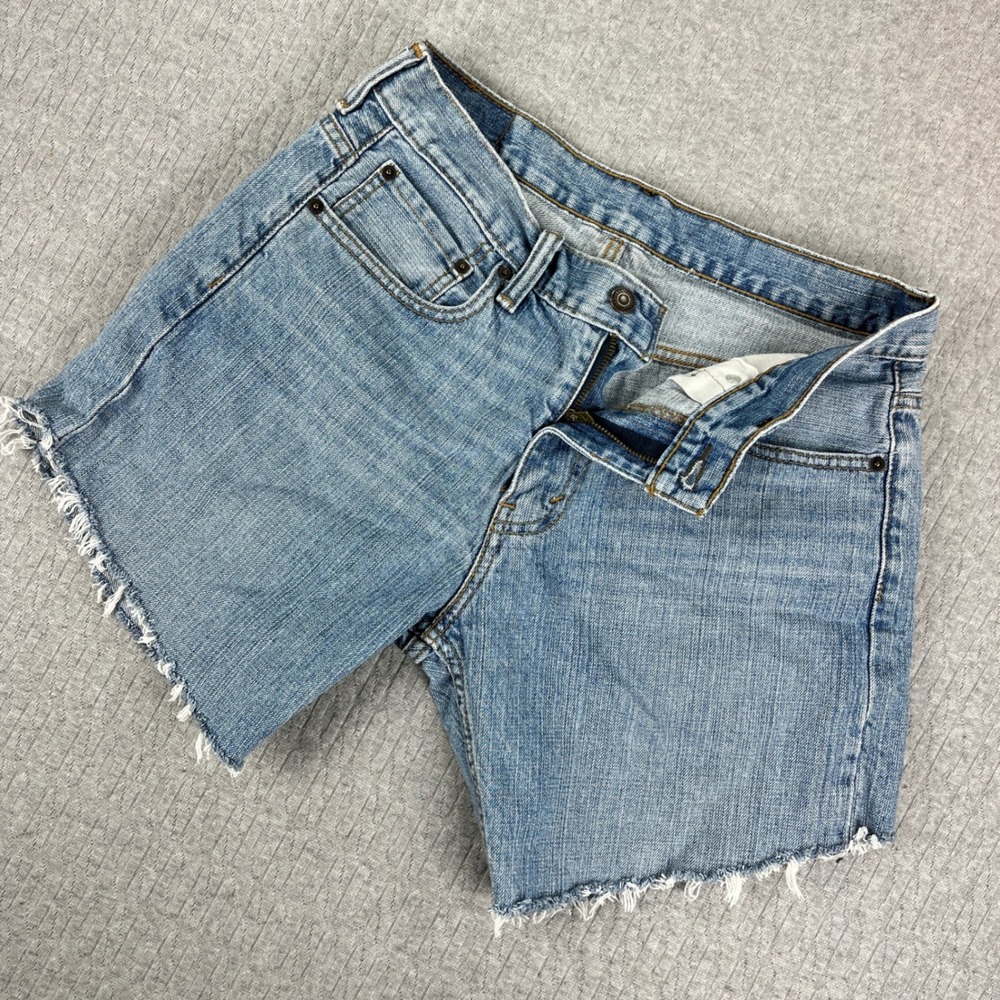 Levi Strauss 569 Denim Shorts Mens 31 Blue Cut Off Raw Hem Light Wash